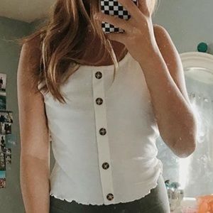 🚨SOLD🚨ribbed button tank top with lettuce edge